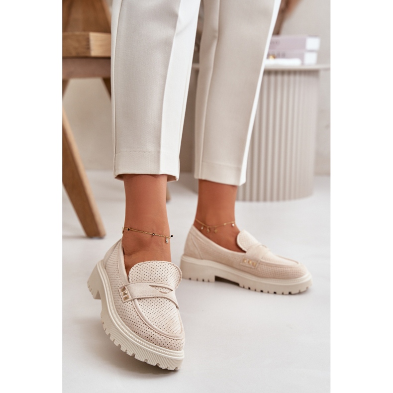 Comfortable Light Beige moccasins 1