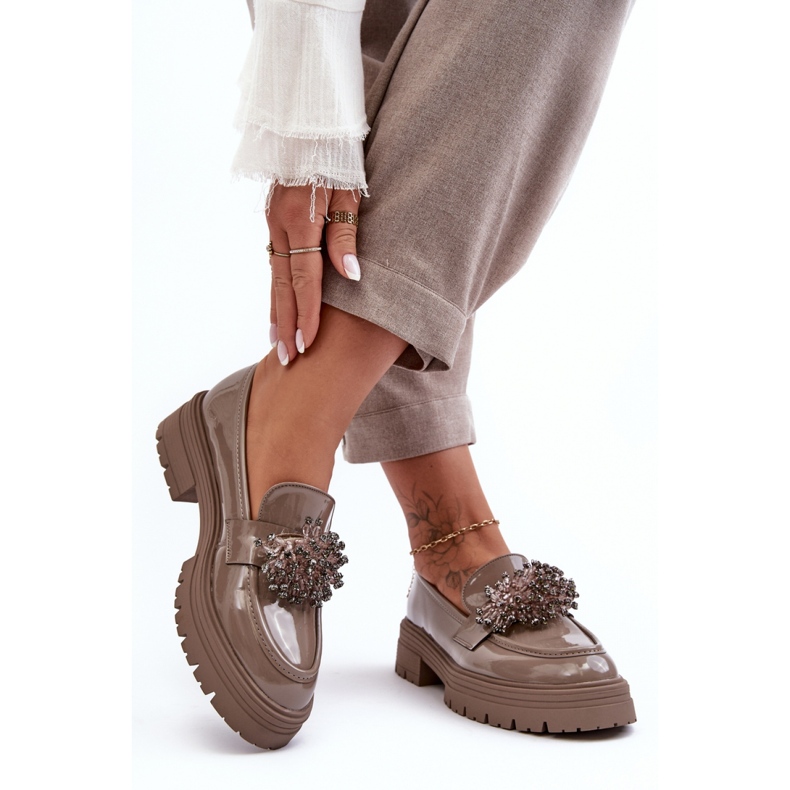 Women's shoes with a decoration on the belt YL97, beige 1