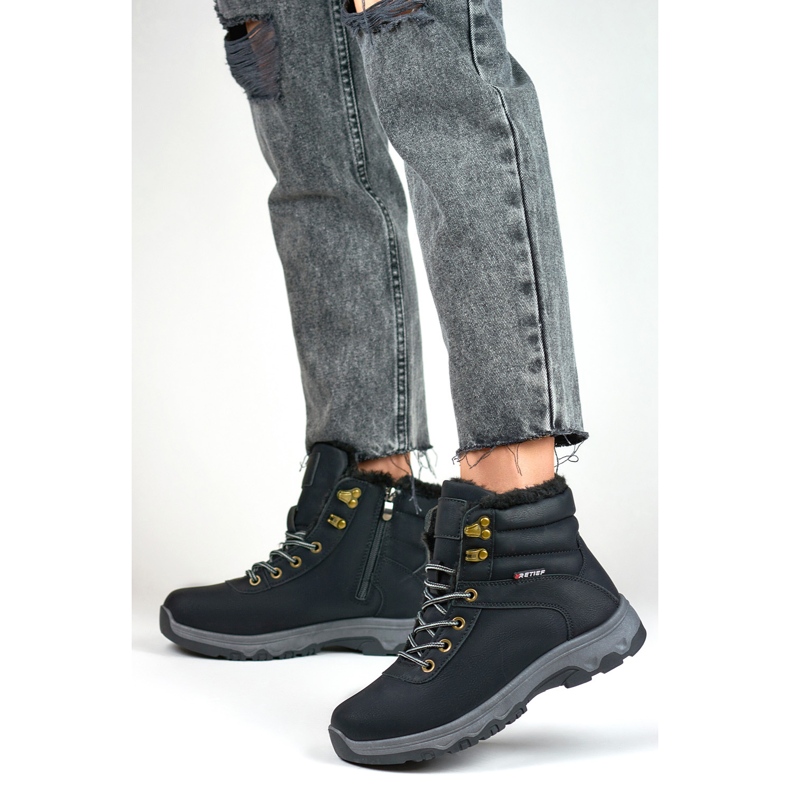 Trekking Shoes Model 1696-1B Black - PRIMO 1