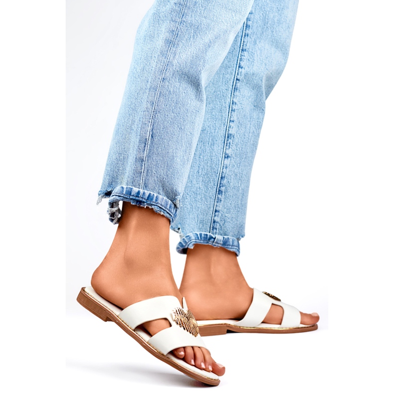 Women's Flip-flops Decorated with Heart KK-731W white 1