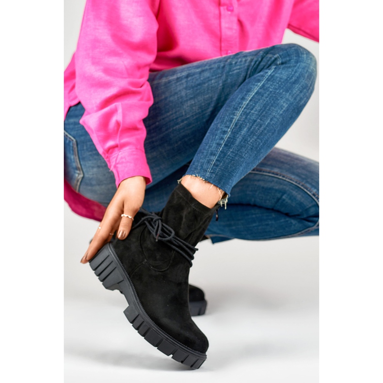 Boots Model DE1127S-B Black Suede 1