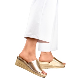 Women's gold flip-flops GD-FL1245GO golden 1