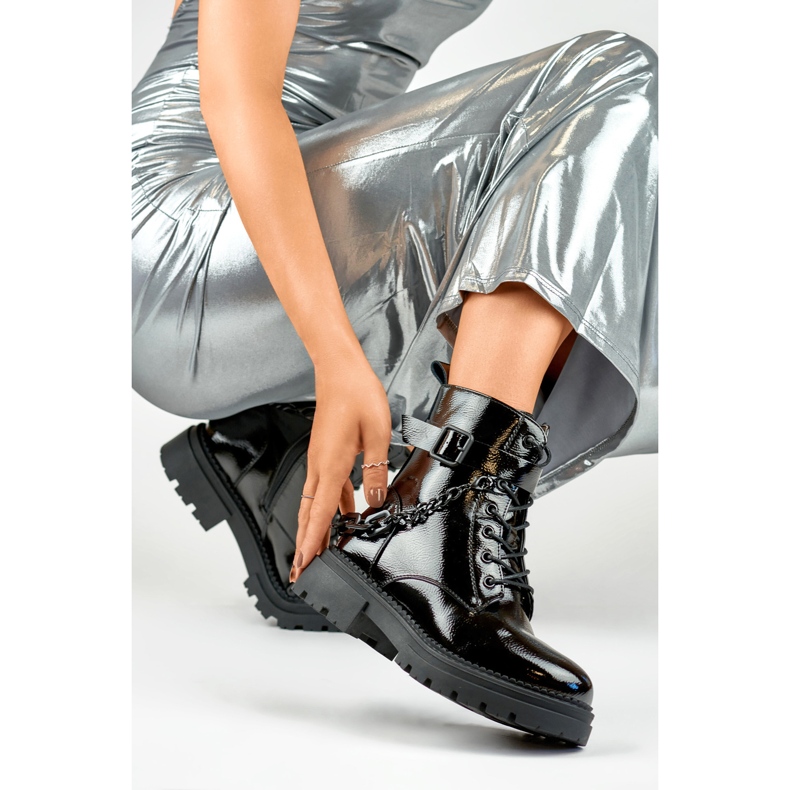 Workers Model 250013B-LA Black Lacquer - PRIMO 1