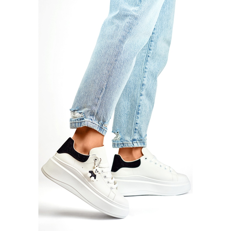 Sports Shoes Model LL23171W/B White/Black - PRIMO 2