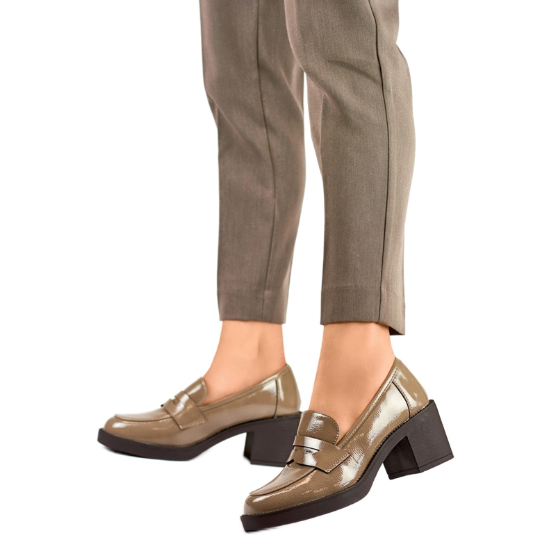 Pumps Model YL105KH Brown - PRIMO 1