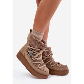 Brown Almatiza Women's Sheepskin Snow Boots With Pins And Fur beige 1