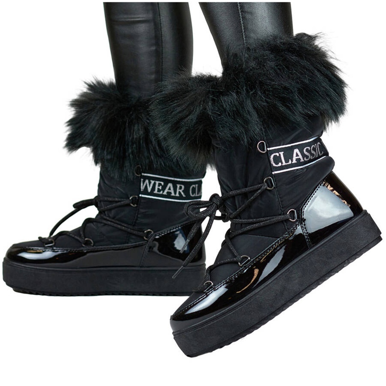 Women's snow boots with fur, black 5705-1B 1