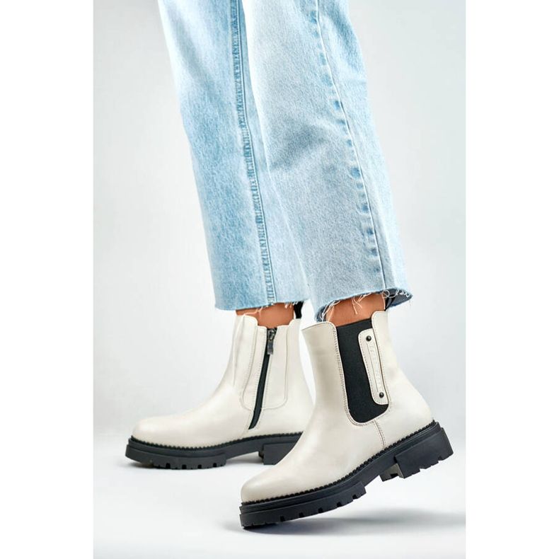 Women's ankle boots with a thick sole, light beige Laura La.Fi 250004BE-PU 1 Women's ankle boots with a thick sole, light beige Laura La.Fi 250004BE-PU 1