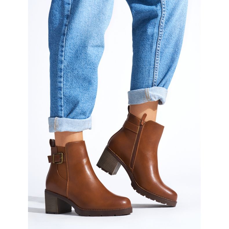 Brown women's ankle boots with a block heel 1