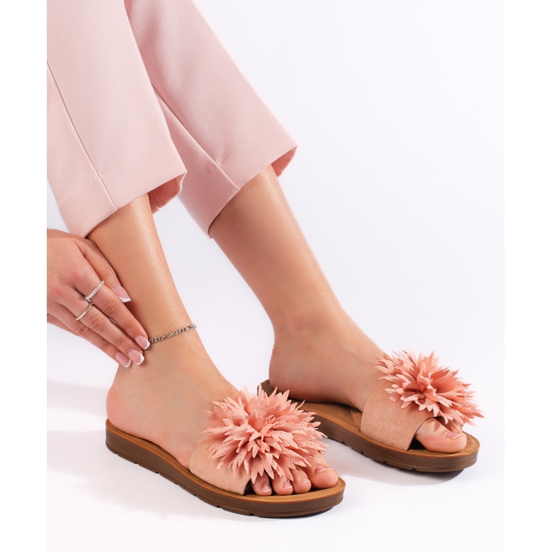Pink women's flip-flops with a flower 1