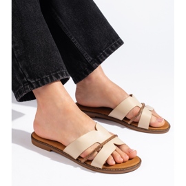 Elegant women's beige flip-flops 1