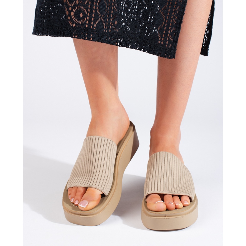 Sergio Leone Women's cream wedge sandals beige 1