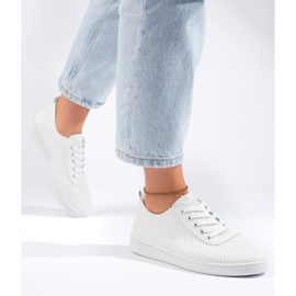 Women's classic white sneakers 1 Women's classic white sneakers 1