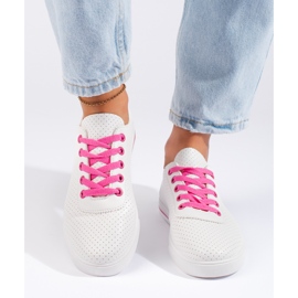 White women's sneakers with pink laces 2