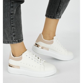 Women's white leather sneakers with a pink element 2