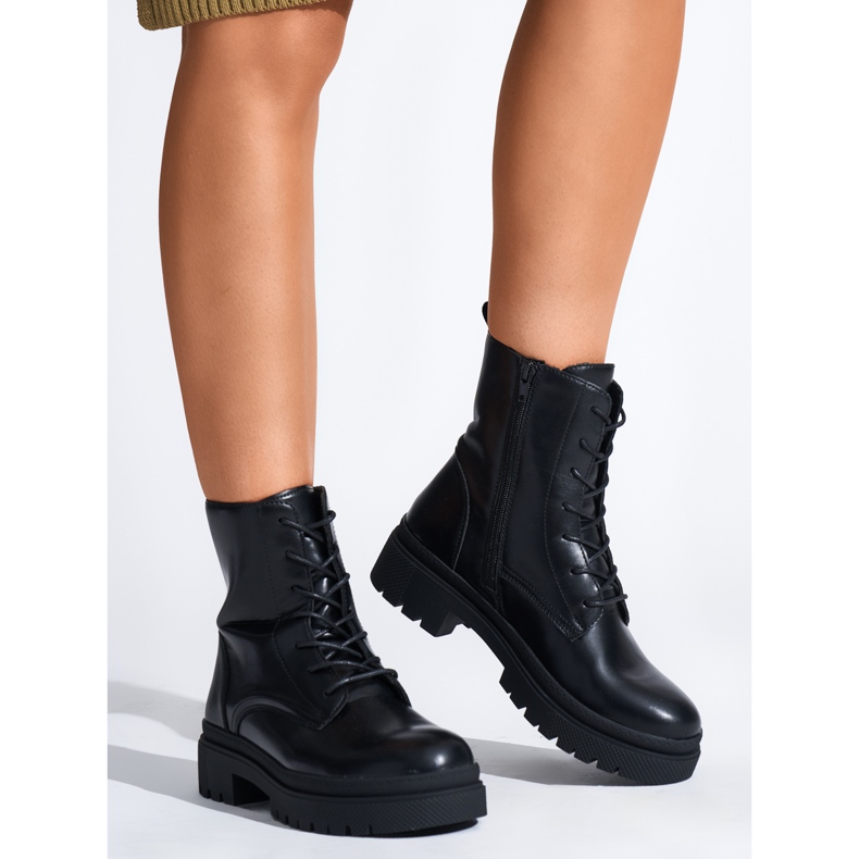 Black lace-up women's boots 2
