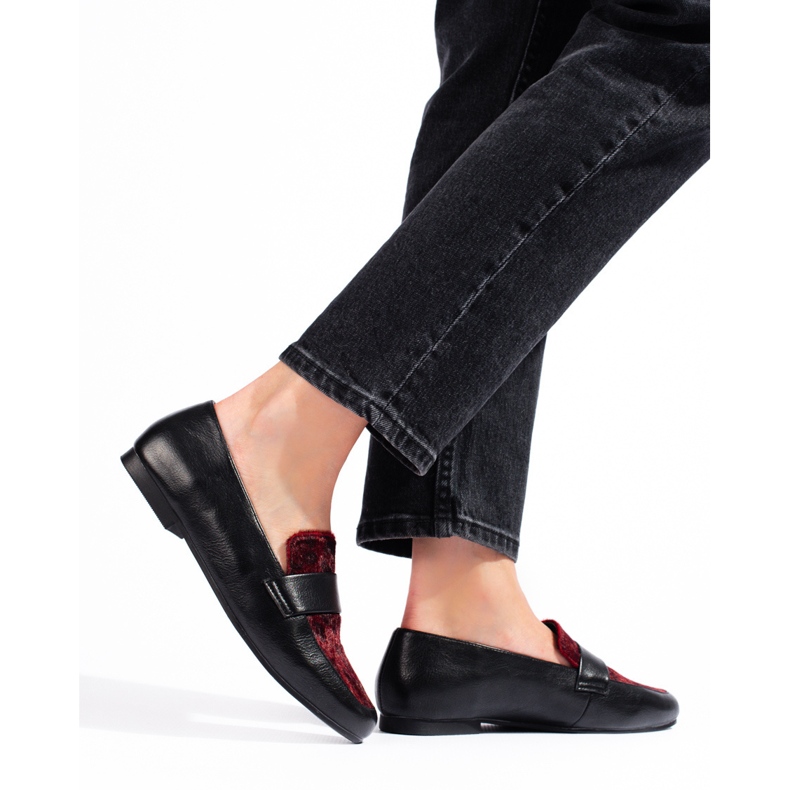 Black and burgundy low boots with fur 1