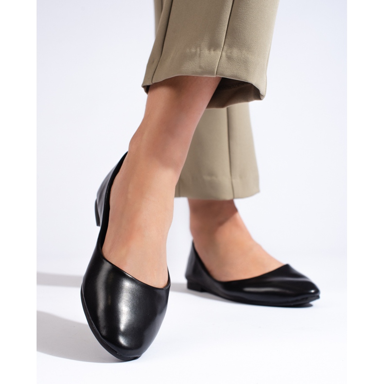 Classic black women's ballerinas 2