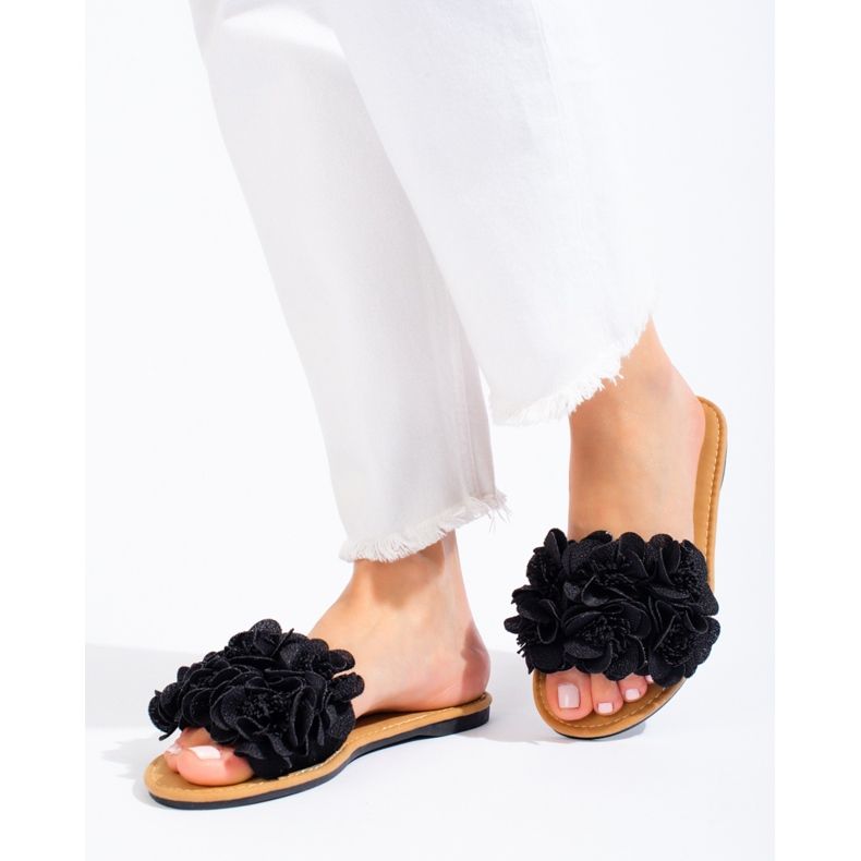 Women's black slippers with Shelovet flowers 2 Women's black slippers with Shelovet flowers 2
