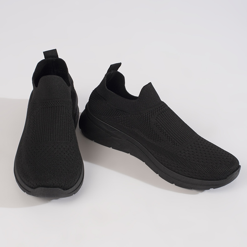 Black women's fitness shoes 1