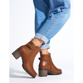 Brown women's ankle boots with a block heel 2