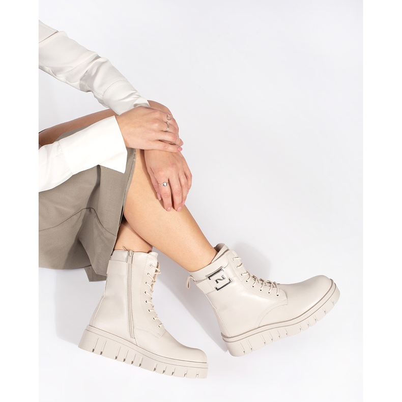 Seastar Beige lace-up boots on the platform 2