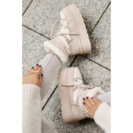 Platform Snow Boots With Lacing Light Beige Izathiel 2