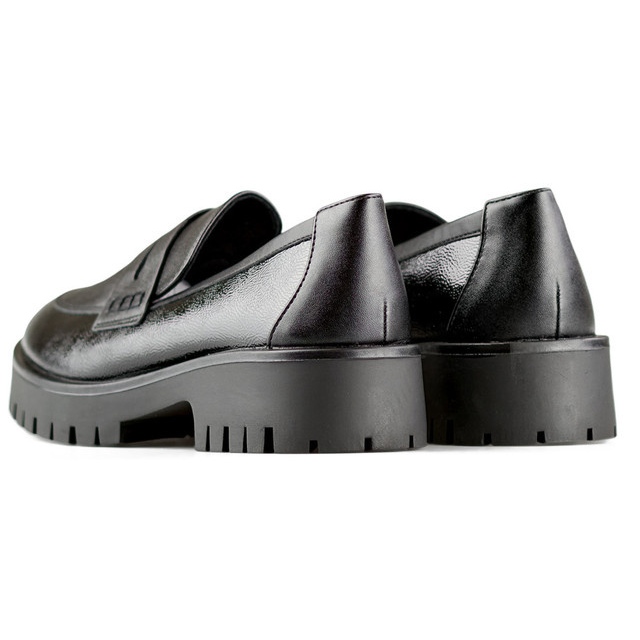 Black women's loafers with a thick sole, black women's moccasins 1