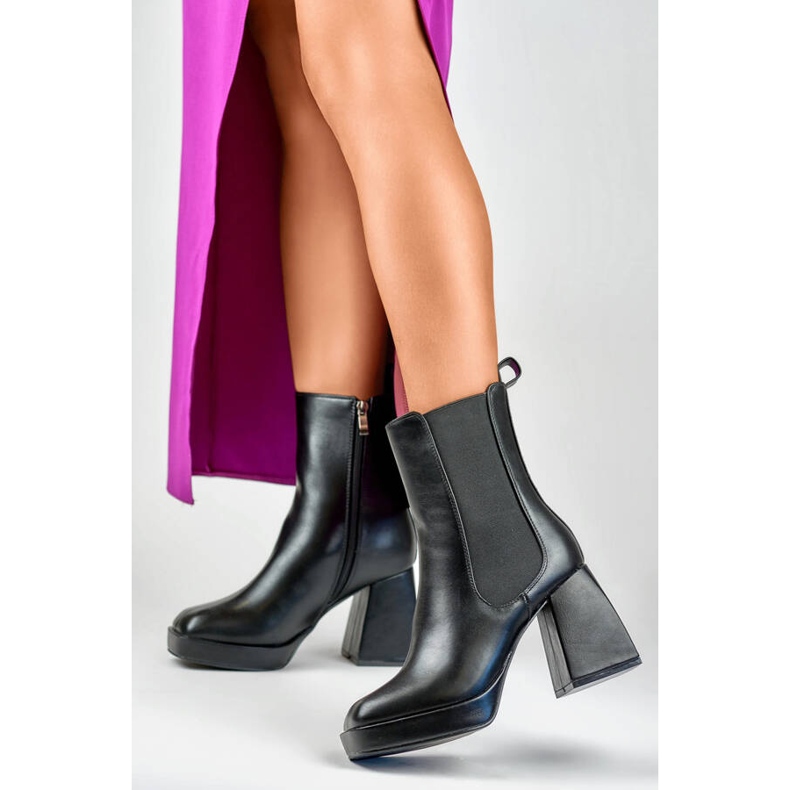 Women's ankle boots with a high heel and platform, black X8271B 2
