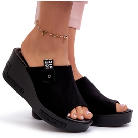 Vinceza Women's High Wedge Flip-Flops, Black 4