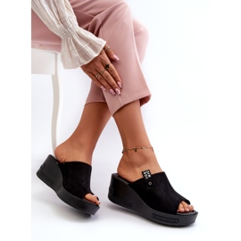 Vinceza Women's High Wedge Flip-Flops, Black 3