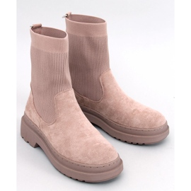 Joyner Khaki Chelsea boots with a flexible upper beige 1