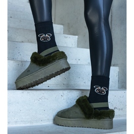 Green platform slippers decorated with fur and with an elastic band at the heel, Frank 1