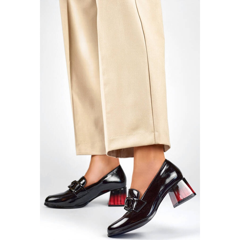 Women's elegant patent leather shoes with a high heel, black GD-FL477-B 2 Women's elegant patent leather shoes with a high heel, black GD-FL477-B 2