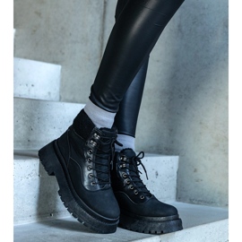 Black sneakers with a thick sole and Best fur 1 Black sneakers with a thick sole and Best fur 1