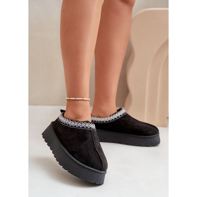 Black Tamilda Platform Snow Boots With Embroidery 2