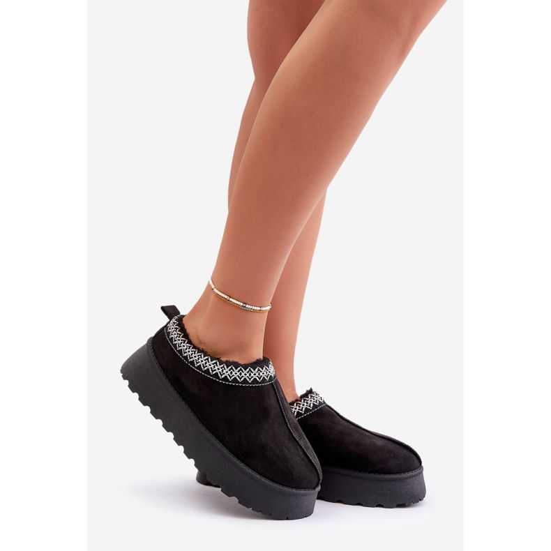 Black Tamilda Platform Snow Boots With Embroidery 1