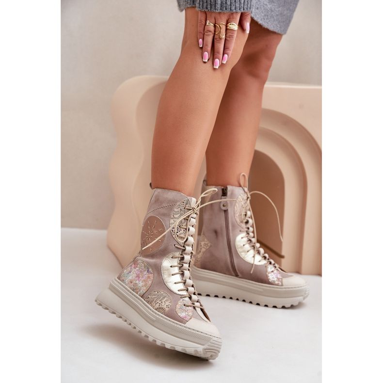 Leather Suede Boots On The Warm Platform Maciejka 06565-04 Beige 2