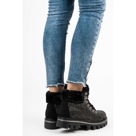 Kylie Stylish boots with protector black 1