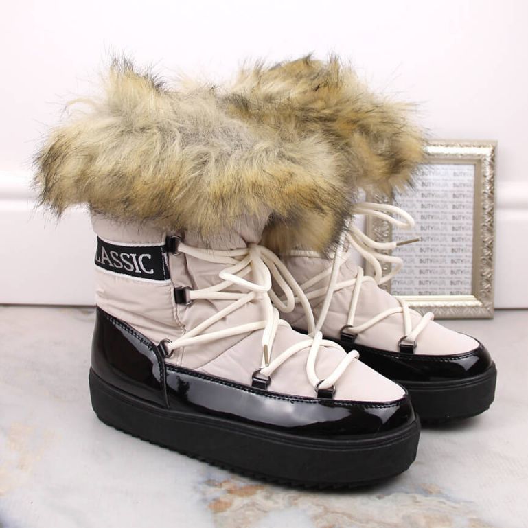 Vinceza W JAN262 beige lace-up snow boots with fur 1