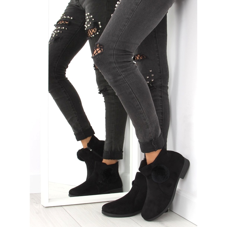 Black women's boots with a pompom X-15 black 2