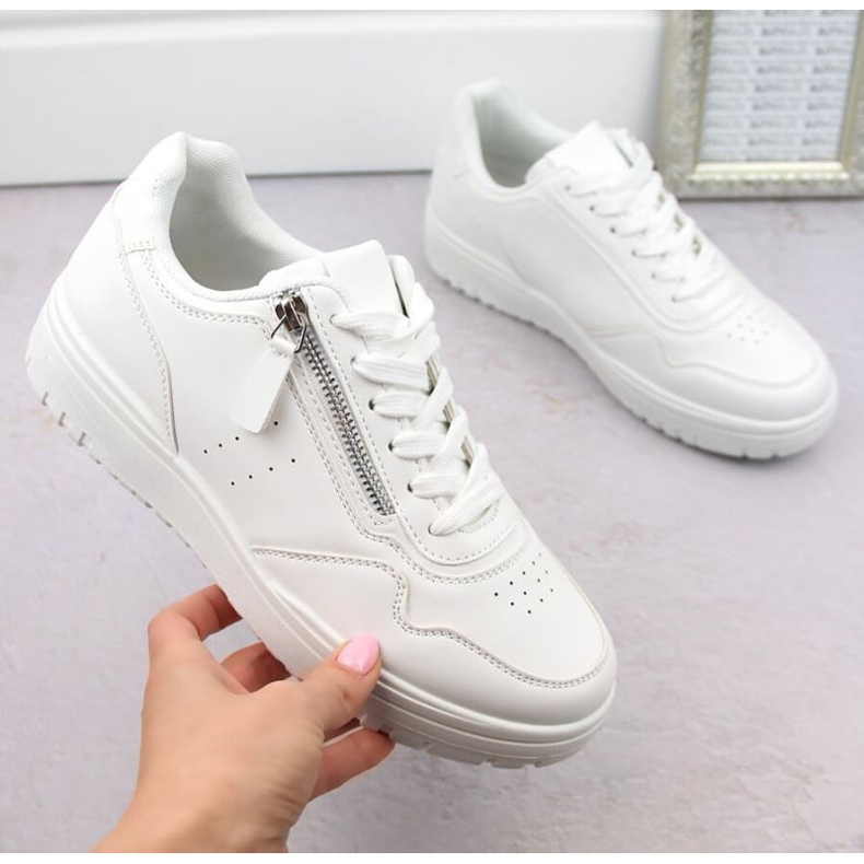 McBraun EU655 sports shoes, white 2