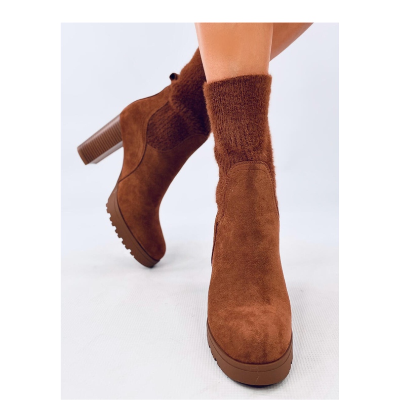 High-heeled ankle boots with elastic cuff brown 1