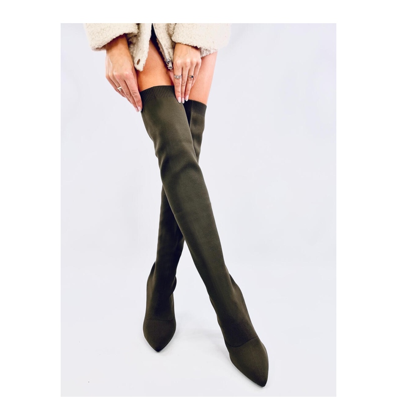 Elastic green high-heeled musketeers 2