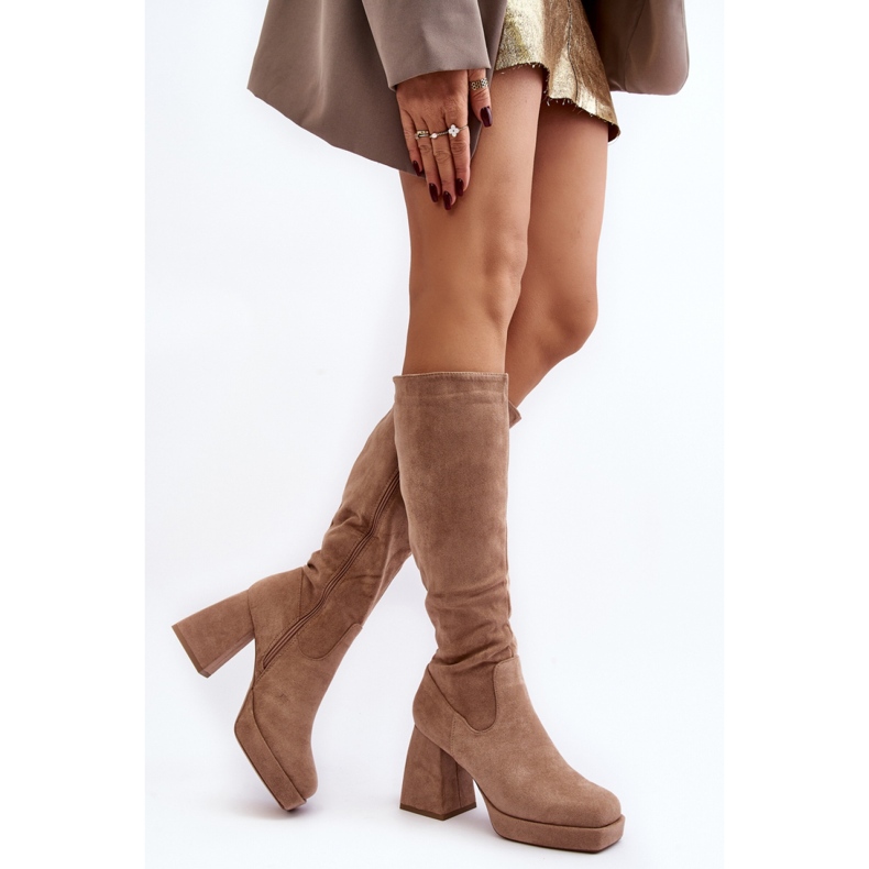 Boots Model 168-501 Beige 1