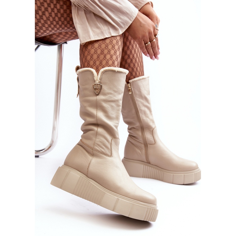 Model 70121 Beige boots 2