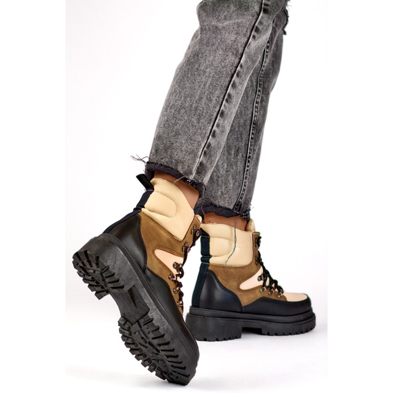 Trappers Model A-852KH Beige/Black 1