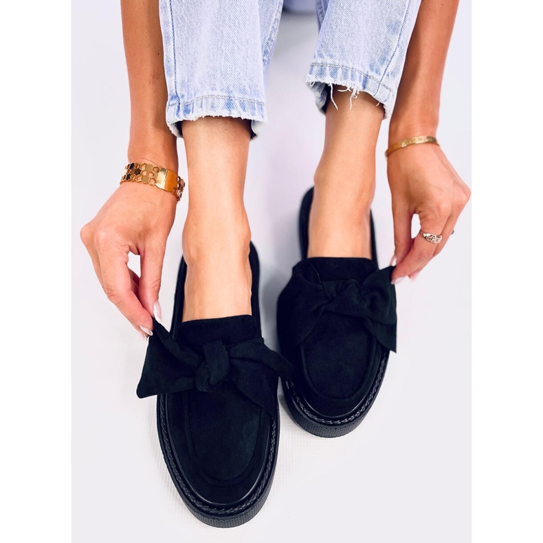 Suede Bow Moccasins Tempelton Black 1