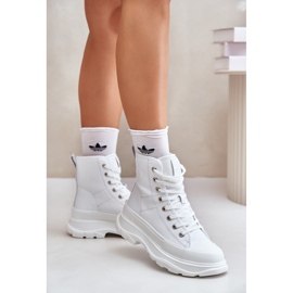 Leather insulated women's sneakers on the massive platform Big Star OO274A598 White 1