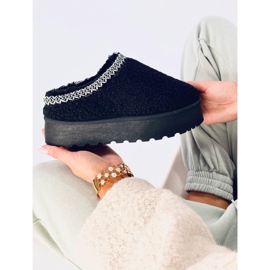 Women's short snow boots with a sheepskin and embroidery, black 1